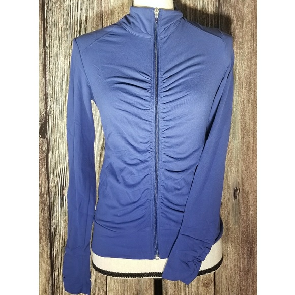 Lucy Sweaters - 💕5for$25💕 Womans LUCY ACTIVEWEAR sweater size XS